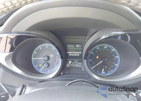 2015 Toyota Corolla S Plus z USA, uszkodzony, nr VIN 5YFBURHE2FP218523